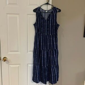 NWT Old Navy women’s dress, sleeveless, size medium, blue, v-neck with ties